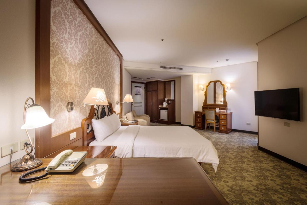 Guide Hotel Zhongli Zhongzheng Таоюань Екстер'єр фото