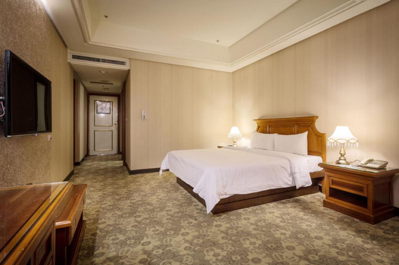 Guide Hotel Zhongli Zhongzheng Таоюань Екстер'єр фото